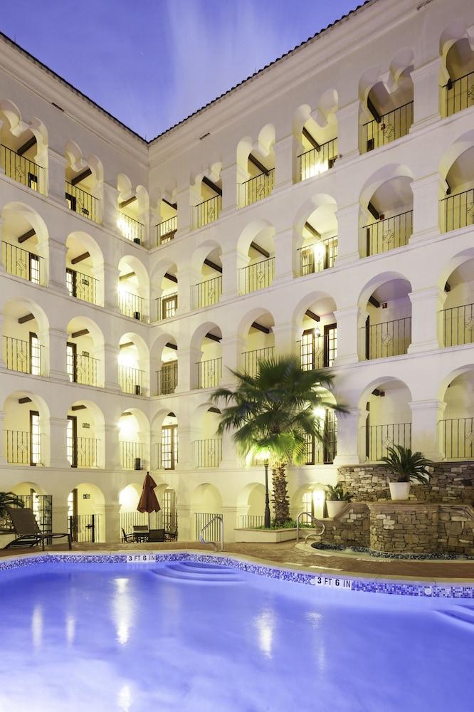 Doubletree By Hilton Austin Hotell Exteriör bild