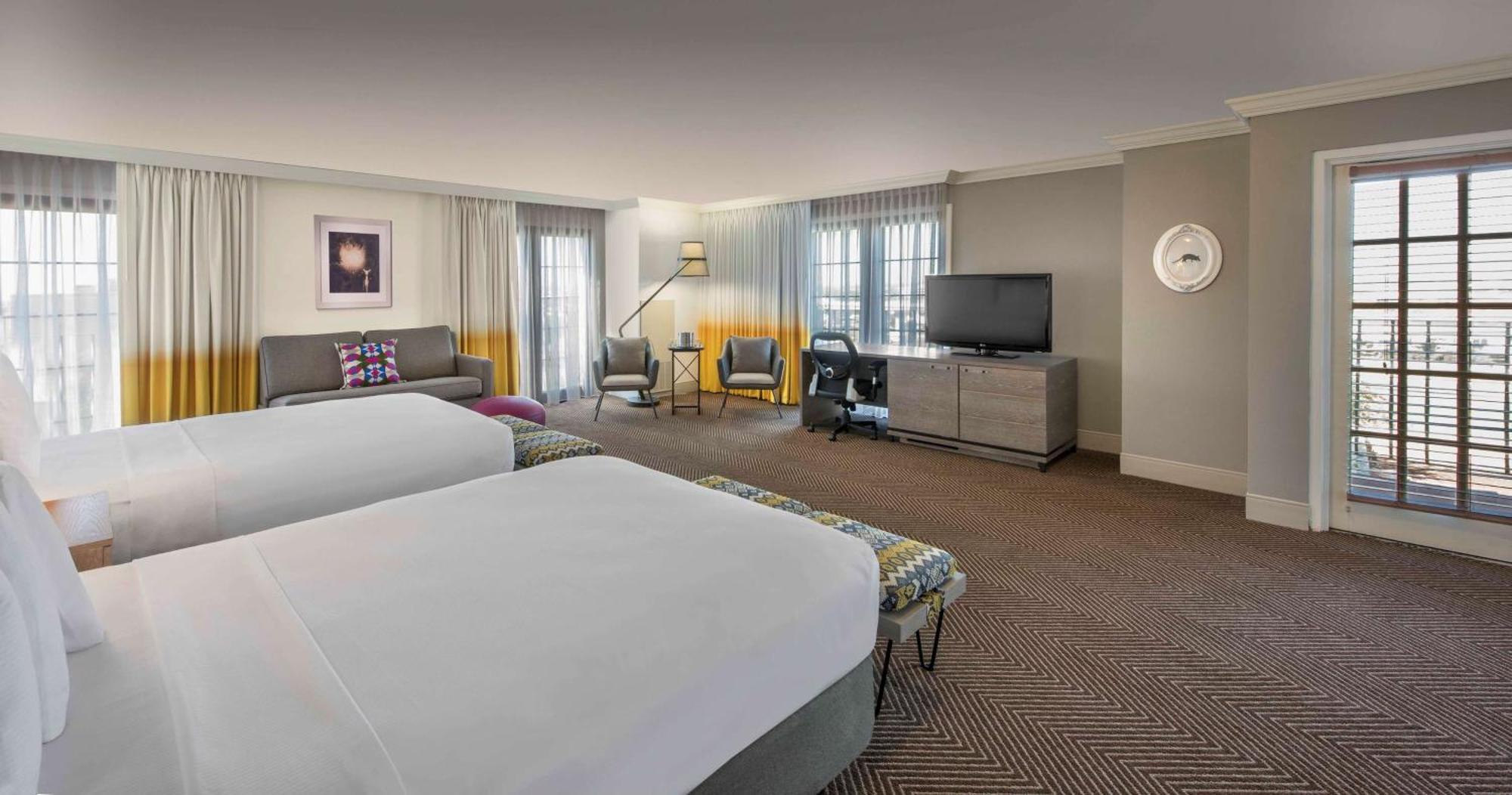 Doubletree By Hilton Austin Hotell Exteriör bild