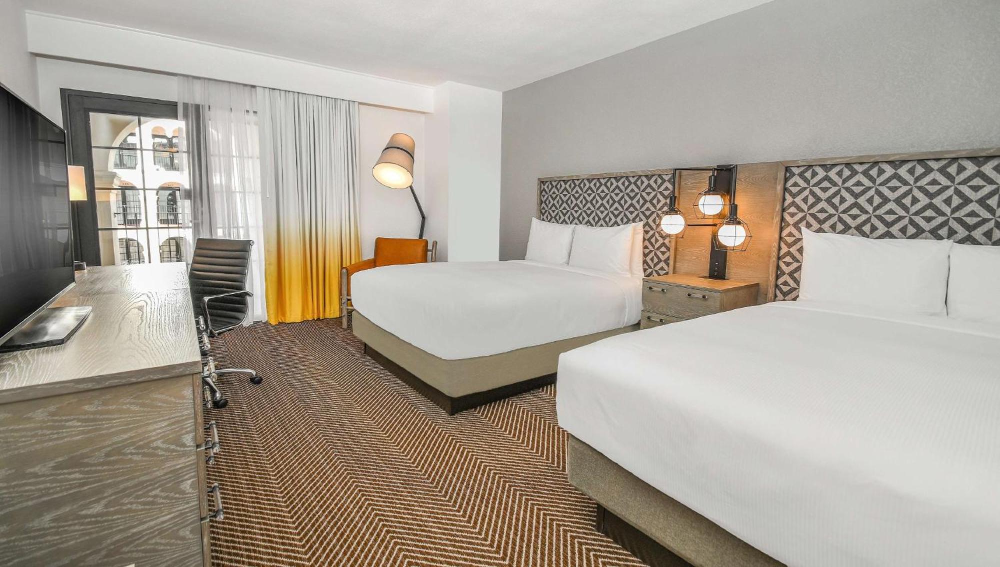 Doubletree By Hilton Austin Hotell Exteriör bild