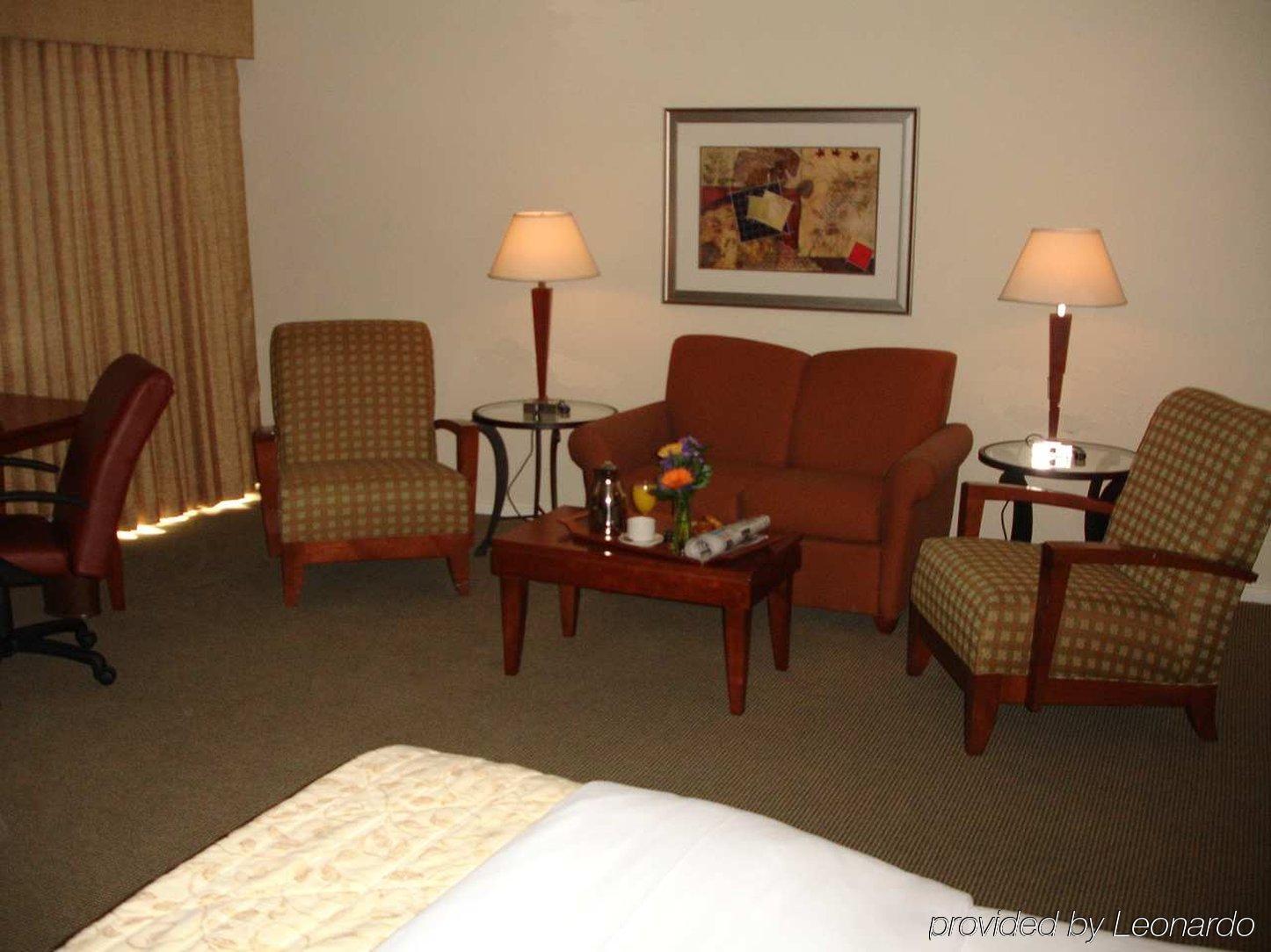 Doubletree By Hilton Austin Hotell Rum bild