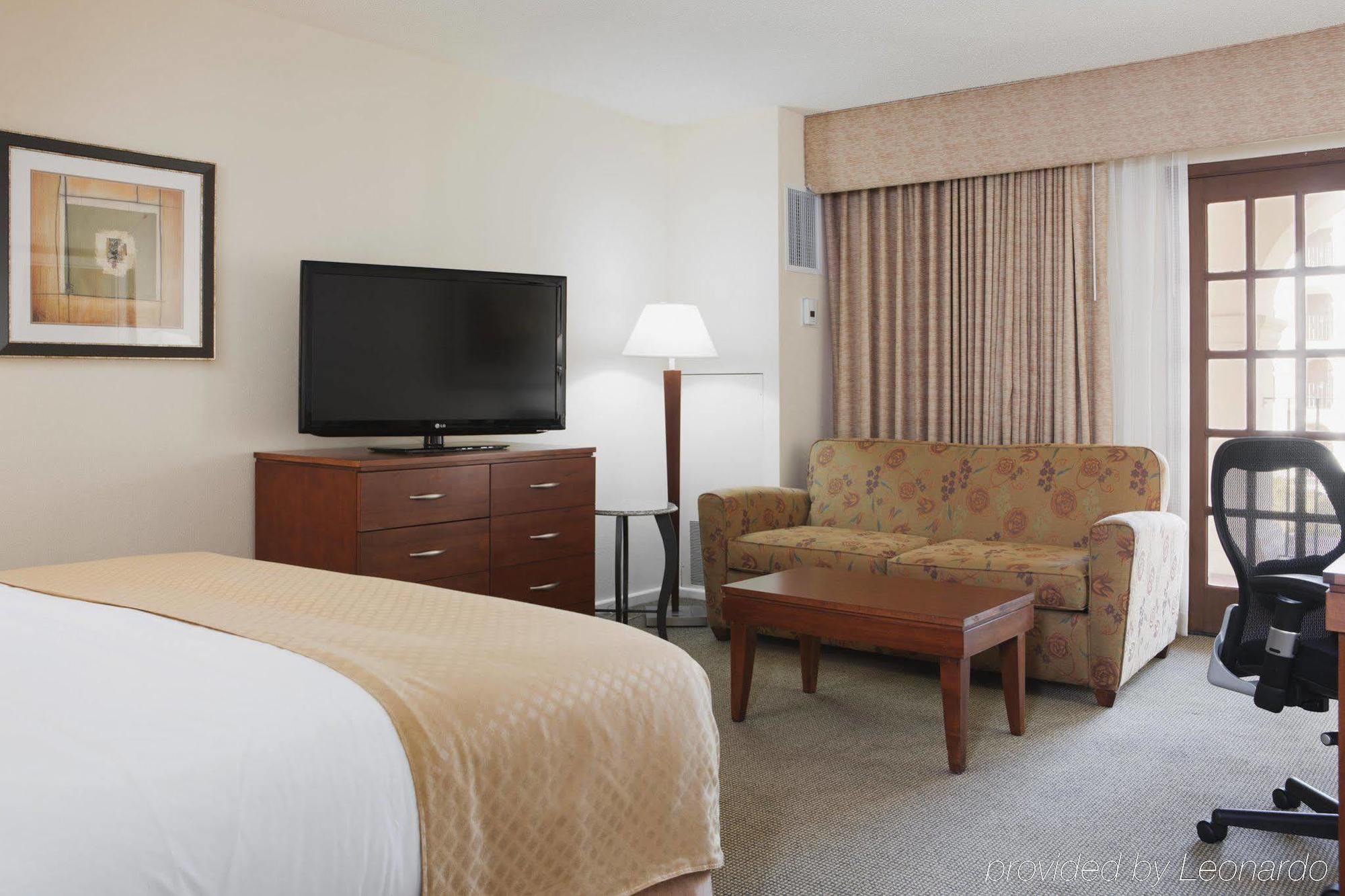 Doubletree By Hilton Austin Hotell Rum bild